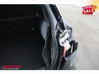 Mercedes A-klasse 250 e AMG Pano LED ACC Apple/Android Camera SHZ 2.435 km! picture 9