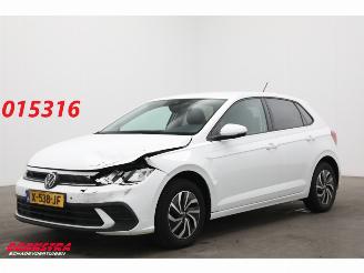 Voiture accidenté Volkswagen Polo 1.0 TSI Life Virtual Apple/Android ACC Navi Camera SHZ 2023/11