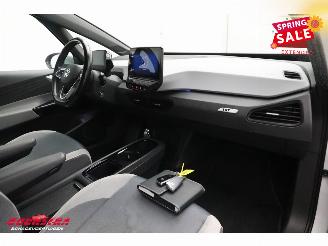 Volkswagen ID.3 First Plus 58 kWh LED Apple/Android Camera Cruise LRHZ SHZ picture 13