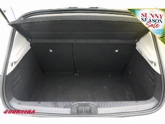 Renault Clio 1.0 TCe 90 Equilibre Navi Airco Cruise picture 25