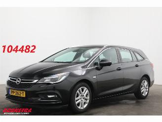 Schadeauto Opel Astra Sports Tourer 1.6 CDTI Edition Navi Airco Cruise PDC AHK 2017/8