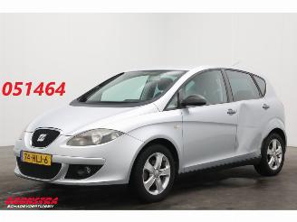 krockskadad bil auto Seat Altea 1.6 Comfortstyle Airco Cruise AHK 49.872 km! 2009/1