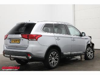 Mitsubishi Outlander 2.0 Executive Edition Navi Clima Cruise Camera PDC AHK picture 3