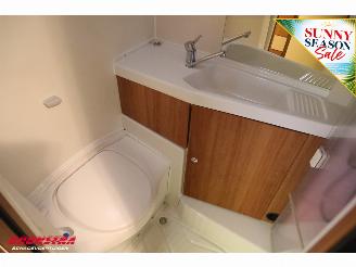 Eura Mobil  Terrestra T 710 EB 2.3 MJ Single Beds Hefbed Airco Cruise picture 13