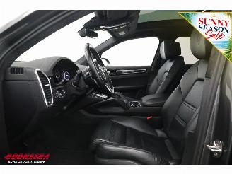 Porsche Cayenne 3.0 E-Hybrid Pano ACC PASM PDLS+ Memory 360° 45.923 km! picture 15