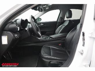 Alfa Romeo Giulia 2.2 Eco Business Super Leder BiXenon Navi Clima Cruise Camera picture 9