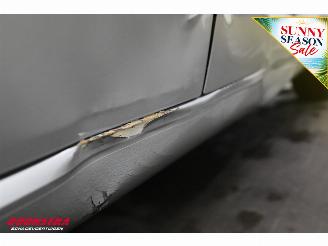 Volkswagen Up! 1.0 BMT move up! Airco Bluetooth 94.213 km! picture 6