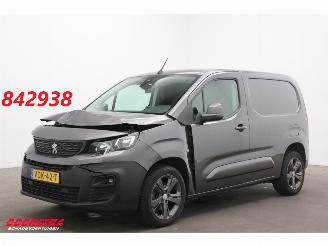 Vrakbiler auto Peugeot Partner 1.5 BlueHDI Asphalt Leder Apple/Android Clima Cruise PDC AHK 2020/1