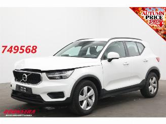skadebil auto Volvo XC40 1.5 T2 Momentum Core ACC Clima PDC LED Apple/Android 2022/2