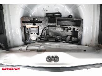 Volkswagen Up! 1.0 move up! 5-DRS Clima Cruise Camera PDC picture 8