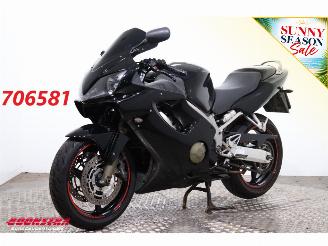 skadebil motor Honda  CBR 600F Dominator 2007/3