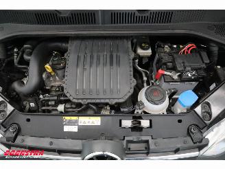Volkswagen Up! 1.0 5-DRS Airco Bluetooth 47.321 km! picture 8