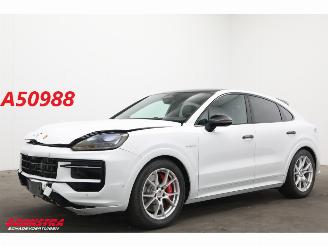 Vaurioauto  passenger cars Porsche Cayenne 3.0 S E-Hybrid Black Ed. Sport Chrono PDLS+ PASM Burmester 360° 345 km! 2025/1