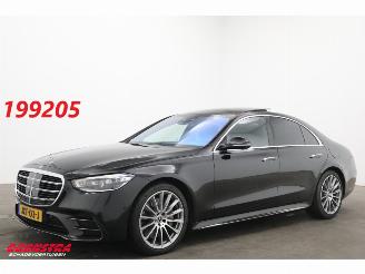 krockskadad bil auto Mercedes S-klasse 580 e AMG Line Pano ACC HUD Burmester Memory 360° 2022/12