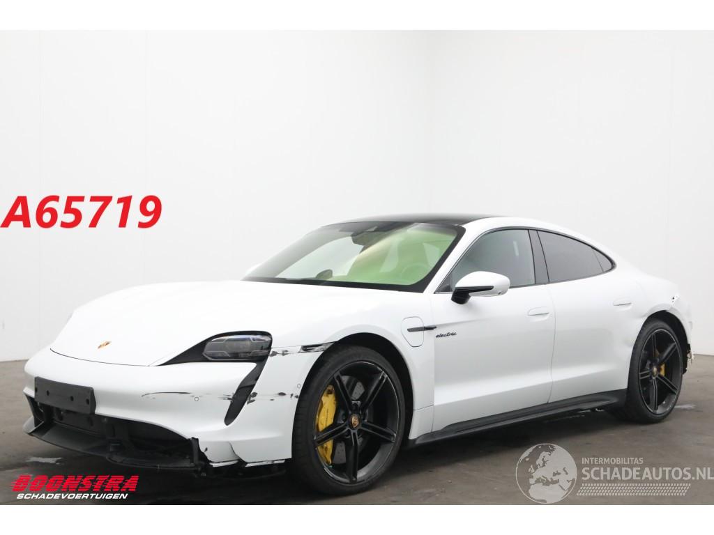 Porsche Taycan Turbo S 93 kWh PCCB PDLS+ PASM Pano Burmester ACC 360°