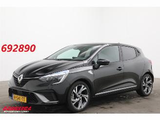 krockskadad bil auto Renault Clio 1.6 E-Tech Hybrid 145 R.S. Line LED Virtual Cruise Camera PDC 2022/11