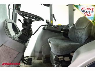 New Holland  TVT 190 BY 2005 6.000 Uur picture 10