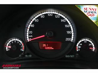 Volkswagen Up! 1.0 move up! 5-DRS BlueMotion Airco 102.800 km! picture 14