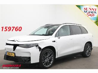 Coche accidentado Leapmotor C10 Design REEV 28.4 kWh Navi 360° Pano 7123km!! 2026/2