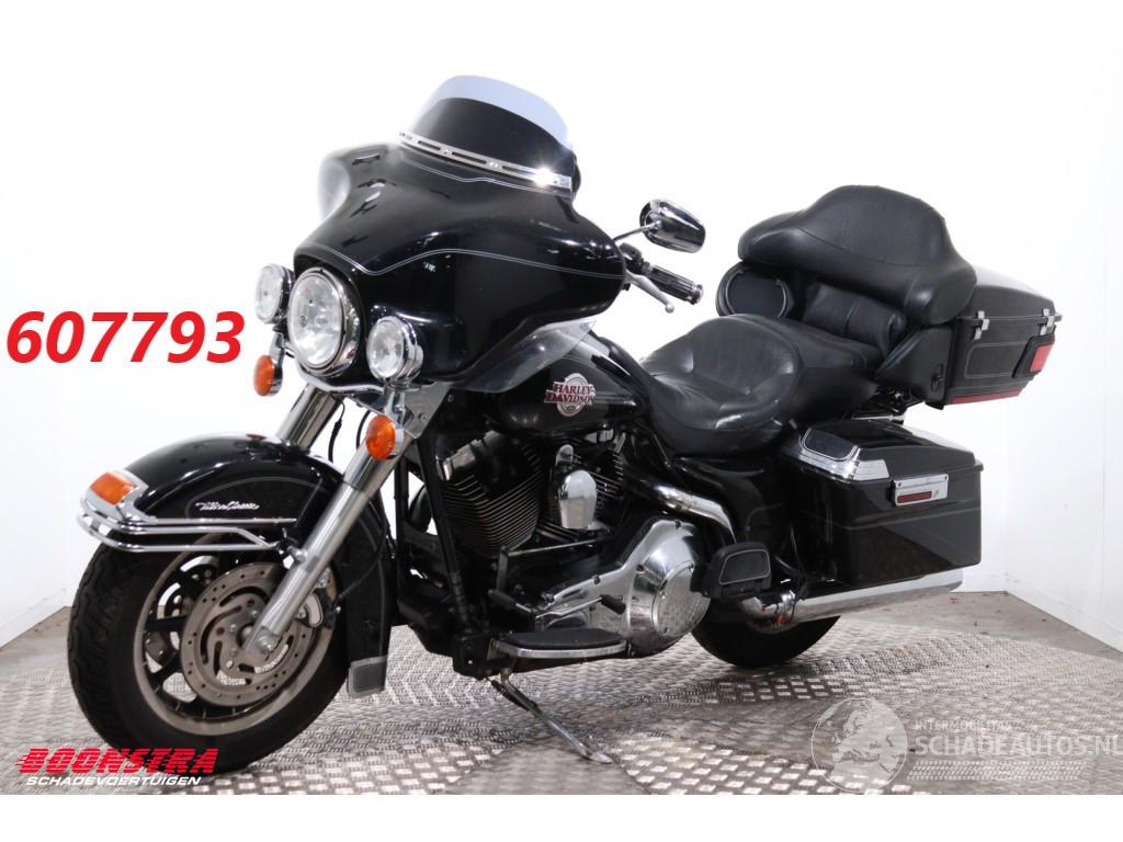 Harley-Davidson FLHTCU Ultra Classic Cruise Radio 25.630 Mijl!