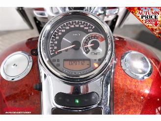 Harley-Davidson  FLHRSE5 CVO Road King picture 11