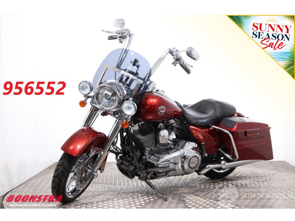 Harley-Davidson FLHRSE5 CVO Road King