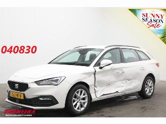 Schadeauto Seat Leon Sportstourer 2.0 TDI Aut. Style LED ACC Virtual Apple/Android Camera LRHZ SHZ 2022/3