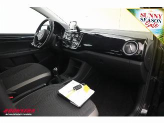 Volkswagen Up! 1.0 high up! 5-Drs Clima Navi Cruise LMV 17.491 km! picture 8