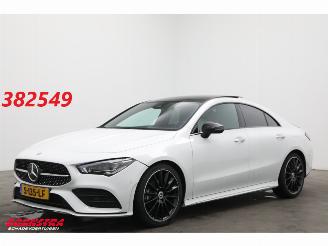 skadebil auto Mercedes Cla-klasse 180 7G-Tronic AMG Line Pano LED Navi Cruise Camera SHZ 2023/2