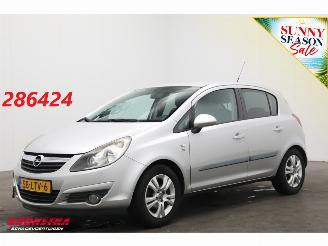 krockskadad bil auto Opel Corsa 1.2-16V Aut. '111' Edition Airco Cruise 94.567 km! 2010/6