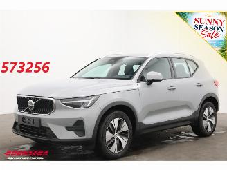 Unfallwagen Volvo XC40 2.0 B3 Core Leder LED Apple/Android Camera SHZ LRHZ 9.998 km! 2025/3