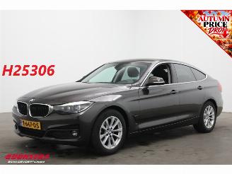 krockskadad bil auto BMW 3-serie GT 318d AUT Clima Cruise Camera SHZ PDC 97.001 km! 2018/9