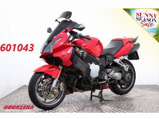 Schade motor Honda  VFR 800FI ABS 2004/3