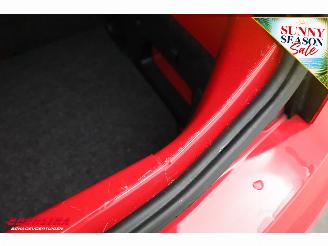 Volkswagen Up! 1.0 move up! BlueMotion 5-DRS Airco 122.252 km! picture 6