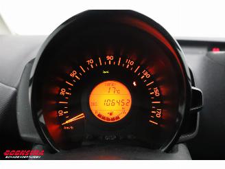 Citroën C1 1.0 VTi Feel 5-drs Airco Bluetooth 106.452 km picture 19