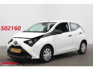 damaged passenger cars Toyota Aygo 1.0 VVT-i x-fun Teilediebstahl Airco Bluetooth 2020/2