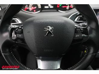 Peugeot 308 SW 1.2 PureTech Active Pano Navi Cruise Clima Apple/Android PDC picture 12