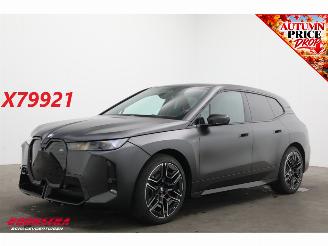 Schadeauto BMW iX xDrive M70 112 kWh HUD Clima Cruise Navi SHZ LrHZ Leder Memory H/K PDC 2026/4