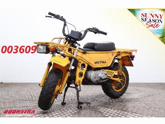 begagnad bil bromfiets Honda  Motra 1982/12