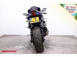 Yamaha  R1 ABS LED Arrow picture 8