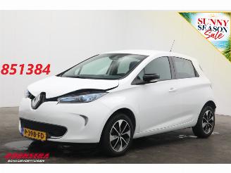 krockskadad bil auto Renault Zoé R90 Intens 41 kWh (Ohne Batterie) Navi Clima Cruise Camera 2018/5