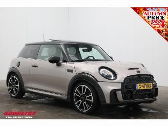 Mini Cooper S 2.0 180 PK Aut. JCW Pano LED ACC Leder HUD Camera SHZ picture 2