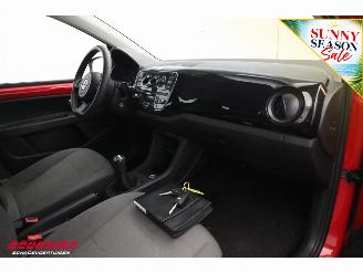 Volkswagen Up! 1.0 move up! BlueMotion Airco 181.182 km! picture 5