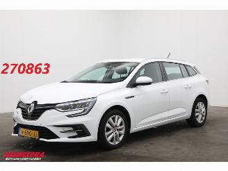 krockskadad bil auto Renault Mégane Estate 1.0 TCe Business Zen Cruise Clima Navi Bluetooth PDC LMV 2022/9