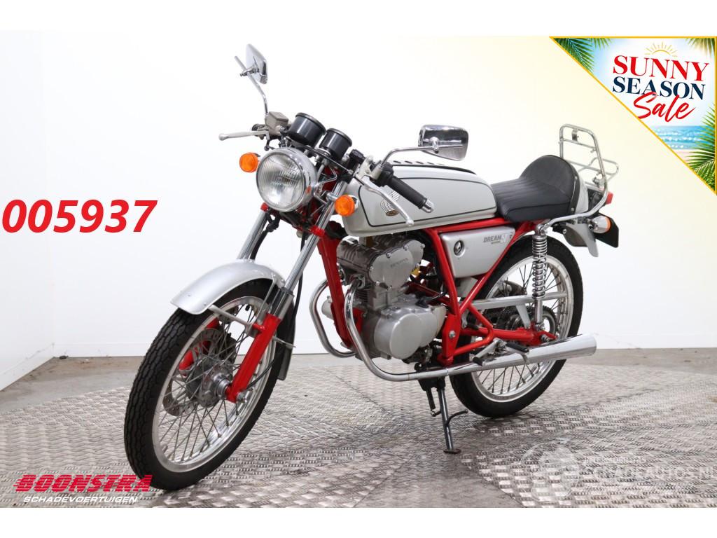 Honda  Dream 50 8.411 km!