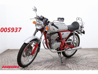 bruktbiler bromfiets Honda  Dream 50 8.411 km! 1999/12