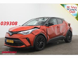 Unfallwagen Toyota C-HR 2.0 Hybrid Launch Edition ACC Clima Navi JBL Camera PDC 2020/11