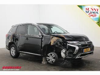 Mitsubishi Outlander 2.4 PHEV 4WD Pure Cruise Clima Camera PDC picture 2