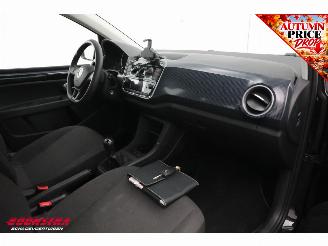 Volkswagen Up! 1.0 5-drs Airco 95.741 km! picture 14