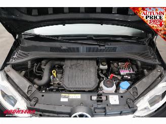 Volkswagen Up! 1.0 5-drs Airco 95.741 km! picture 9